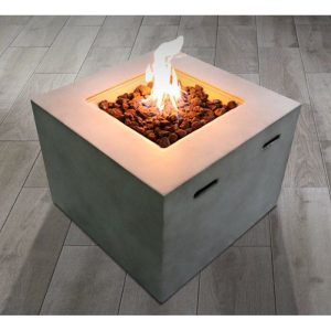 Fire Pits & Outdoor Fireplaces